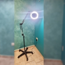 Lampă LED cu Lupă Profesională, Braț Stabil, Rezistent