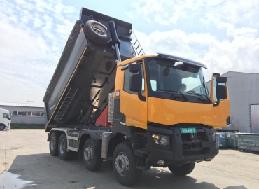 Închiriere Basculante 8 x 4