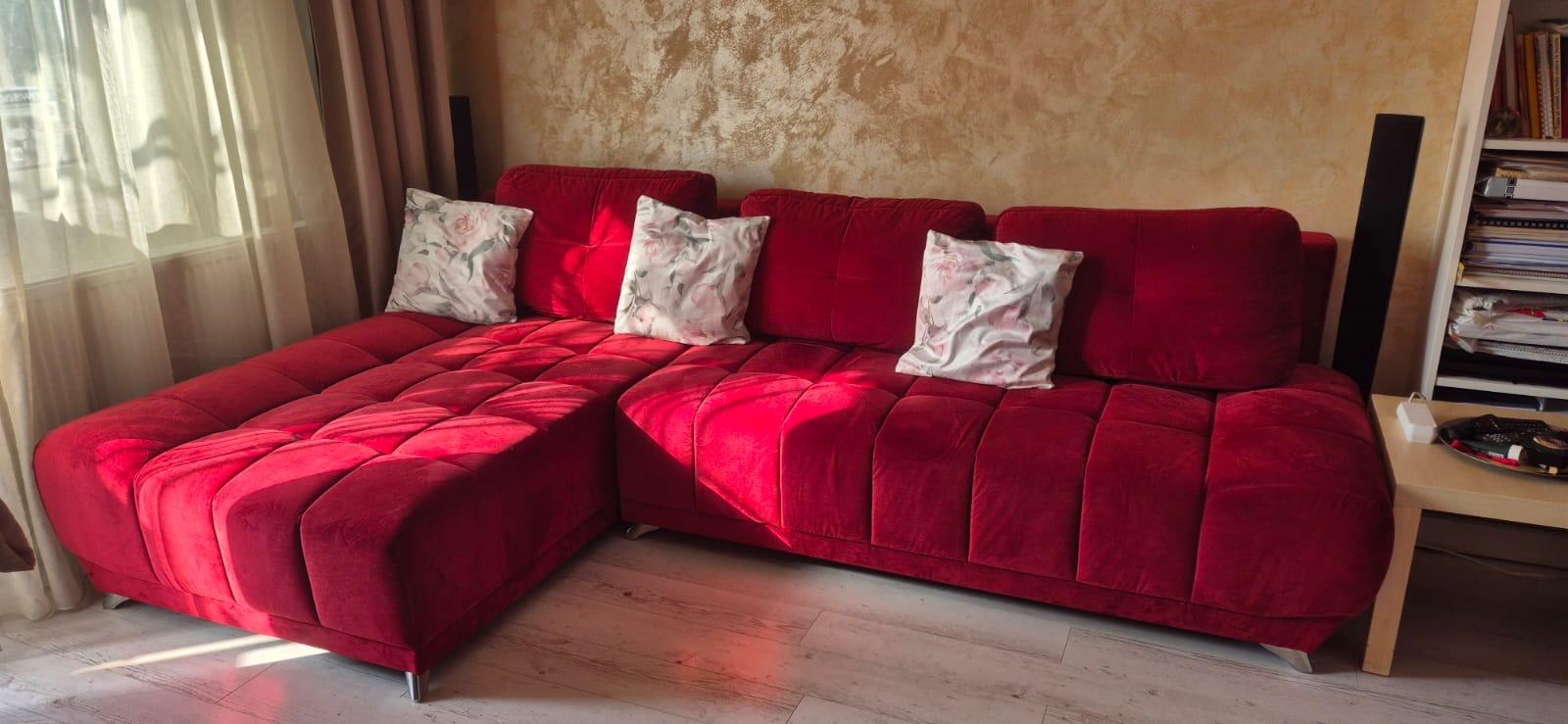 Vand coltar sufragerie Casa Rusu – Sabrina – Rosu Bordeaux, Extensibil – Produse similare din Canapele