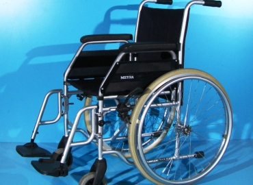 Scaun cu rotile Meyra – latime sezut 42 cm