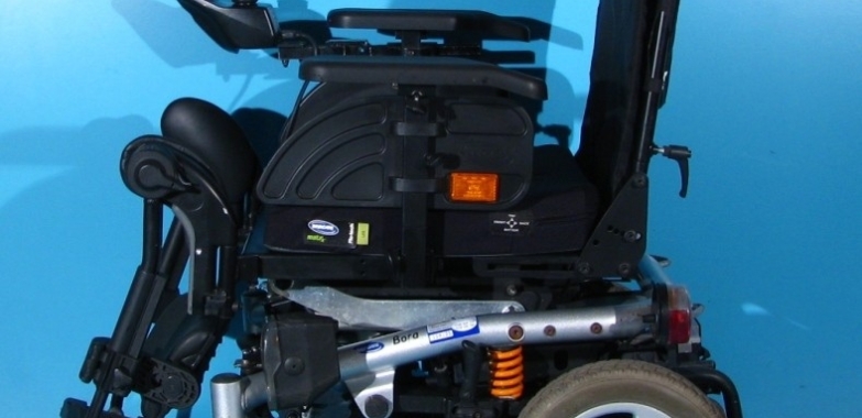 Carucior electric  Invacare Bora