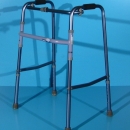 Cadru pentru mers din aluminiu – Invacare