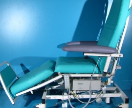Scaun medical electric pentru tratament și recoltare sânge