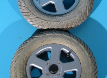 Roata cauciuc si camera pentru carucior electric 3.00-8
