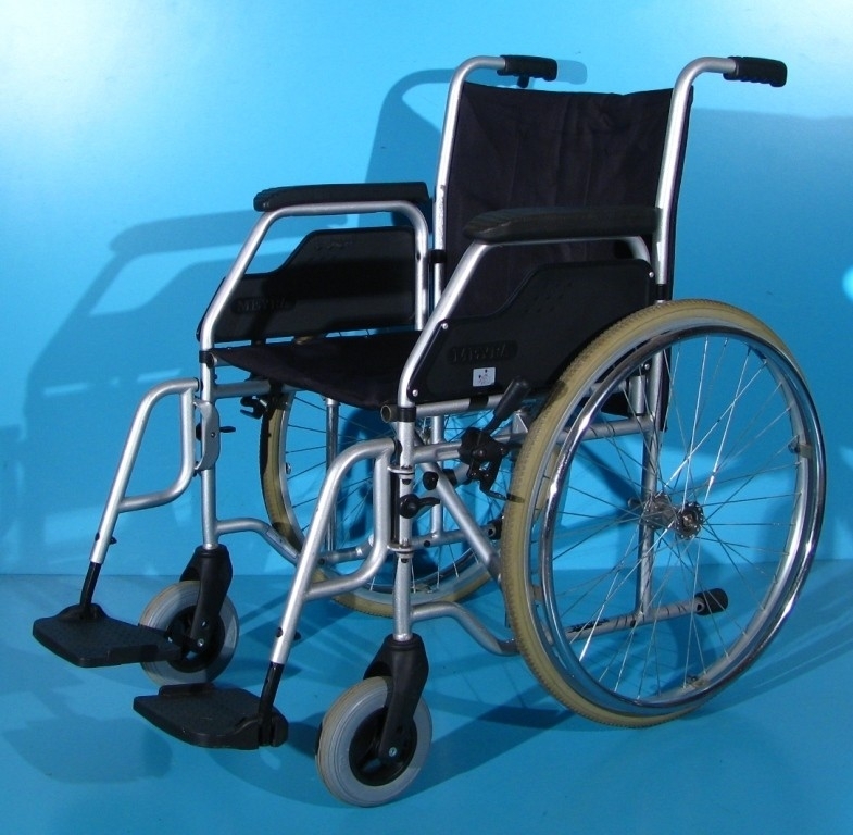 Scaun cu rotile  Meyra