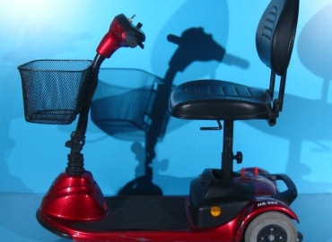 Scuter electric cu 3 roti  Lecson HS 265 – 6 km h