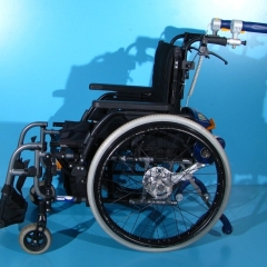 Carucior electric pliabil invalizi AAT V-Max Sopur