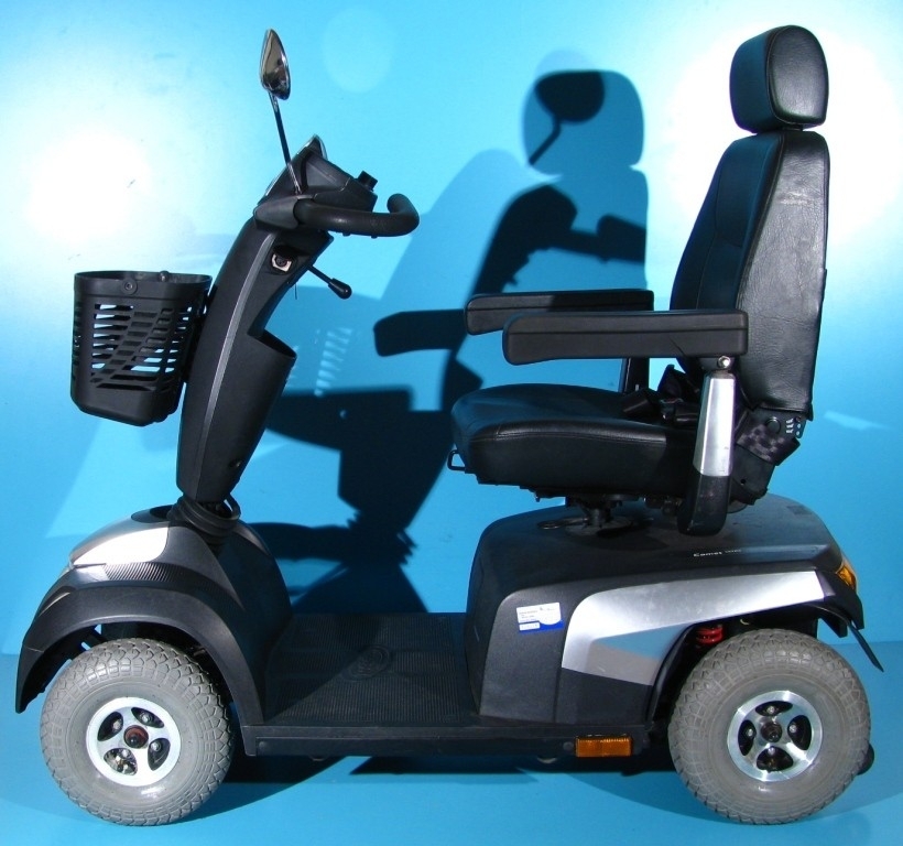 Scuter electric batrani Invacare Comet Ultra – 10 km/h