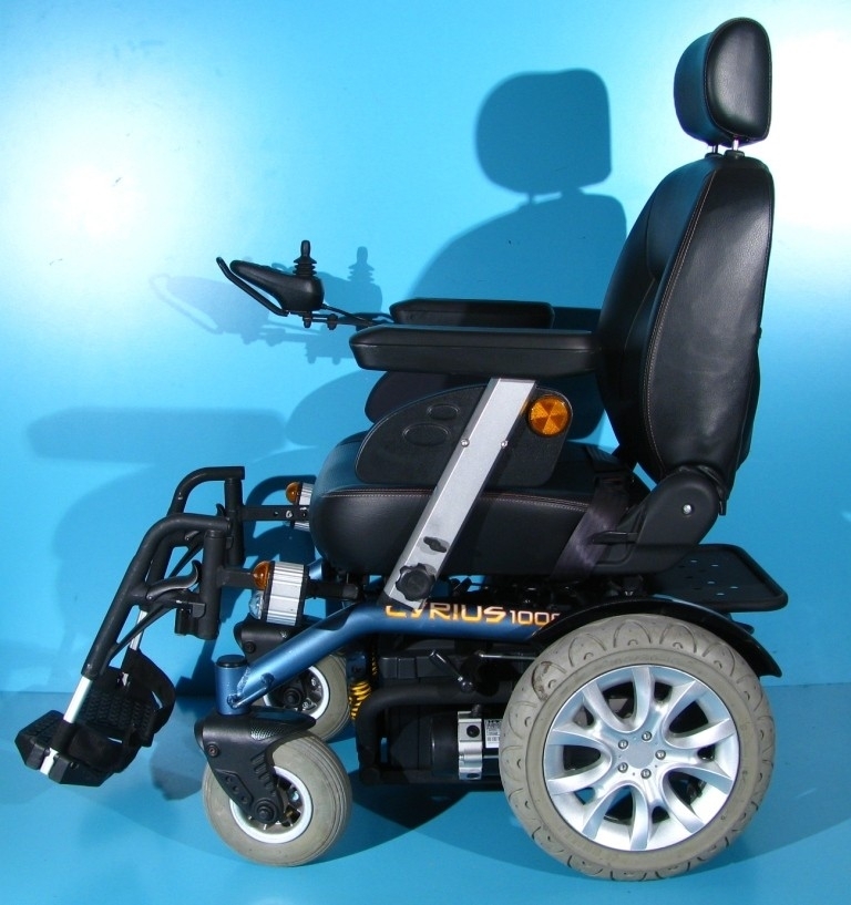 Carucior electric invalizi  Germania Dietz Cyrius