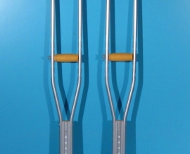 Carje cu sprijin subaxilar L aluminiu