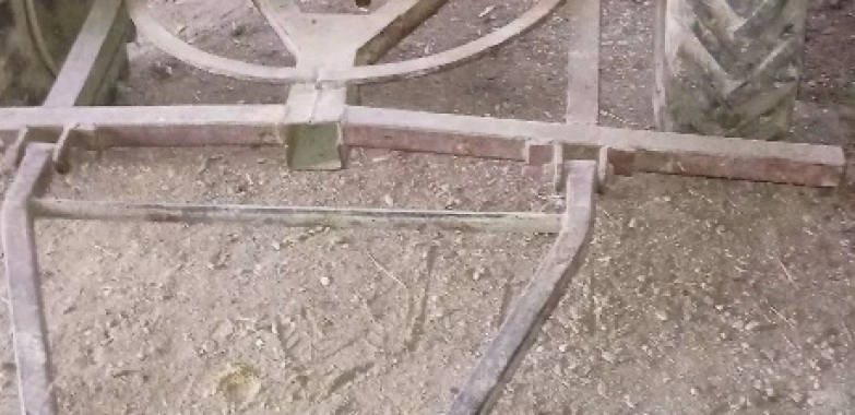Vand urgent căruță cu proțap
