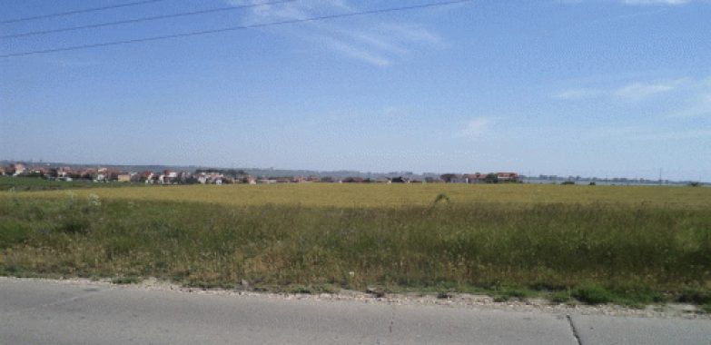 Trocadero-Str. Ion Lahovari,proprietate ce dispune de un ter