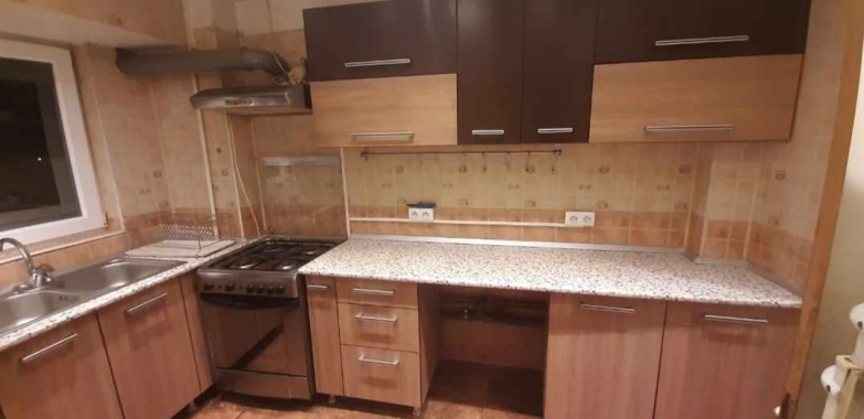 Inchiriez apartament 3 camere Piata 1 Mai