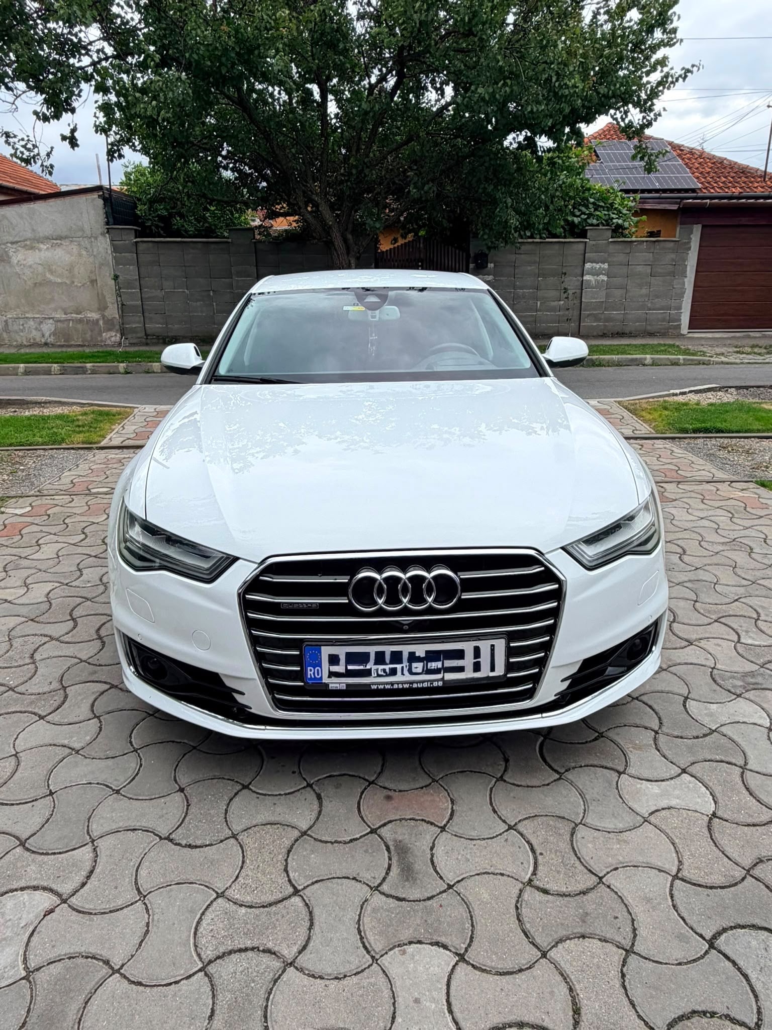 Vând Audi A6