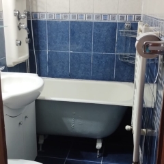 Apartament 3 camere de vânzare – Cartier Florilor, Brașov | 90.000 € ușor negociabil | Direct Proprietar