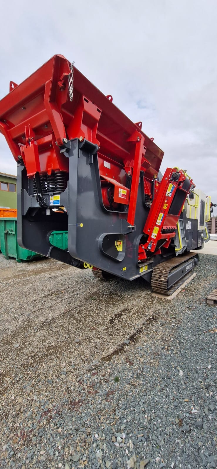 Închiriez Concasor Mobil 50T