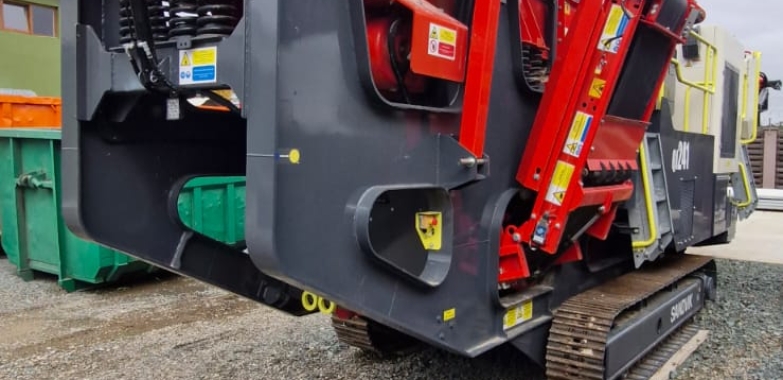 Închiriez Concasor Mobil 50T