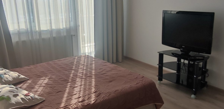 inchiriez apartament