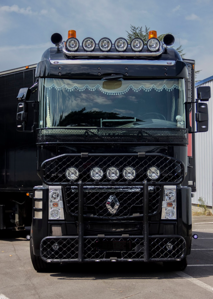 Transport Național și Internațional