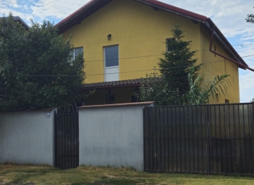 Vanzare casa