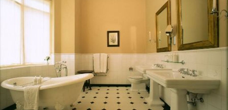 Reparatii tevi de plumb_Instalatii sanitare, Bucuresti