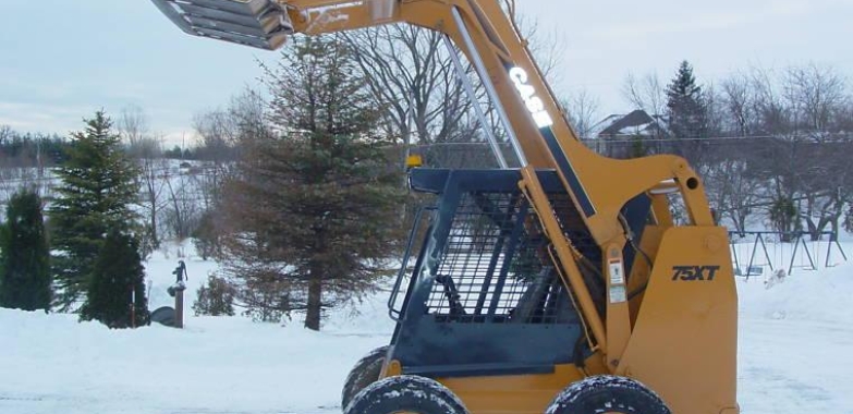Închiriere Bobcat / Skid Steer